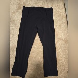 Lululemon nulu mesh panels high rise crop